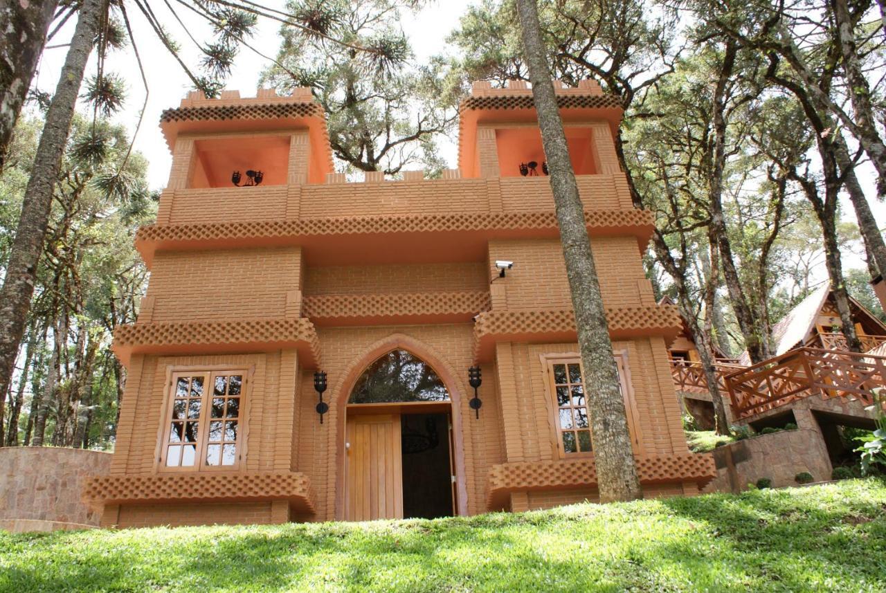 Pousada Do Castelo Monte Verde  Eksteriør billede